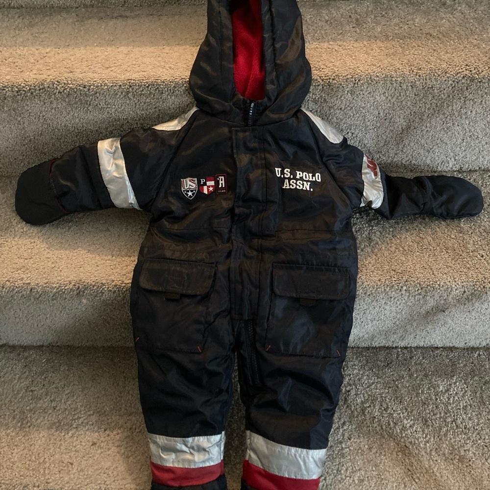 In Excellent Condition U S Polo Association Snowsu